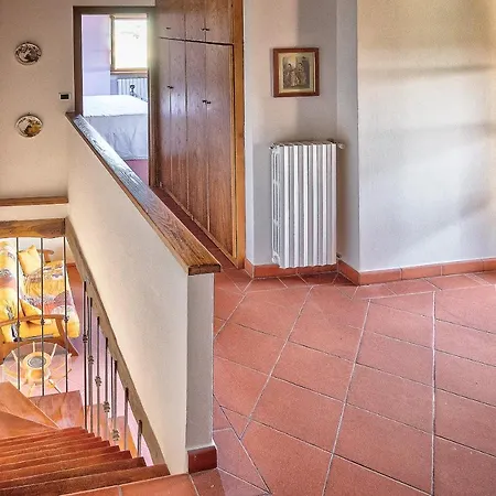 Torre Dell'aurora Monte San Savino