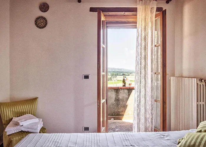 Torre Dell'aurora * 몬테 산 사비노