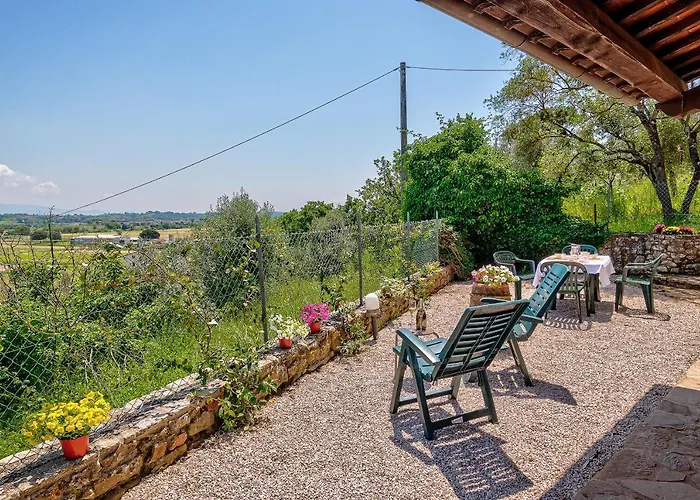 Torre Dell'aurora * 몬테 산 사비노