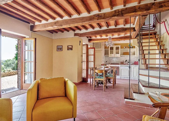 Torre Dell'aurora 몬테 산 사비노